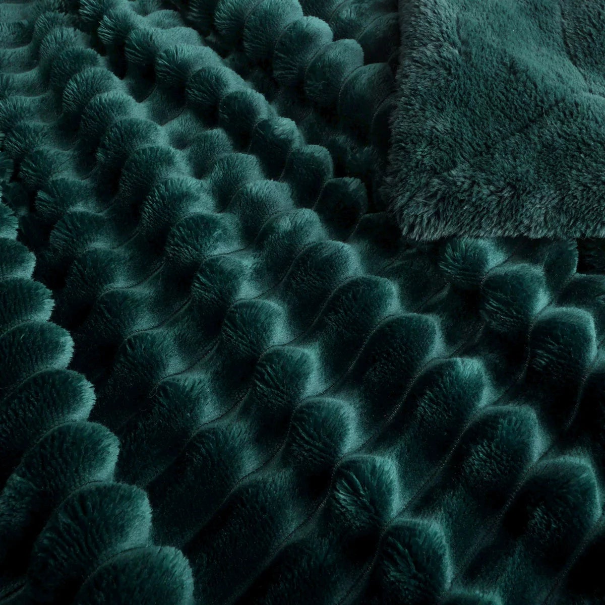 Life Comfort Textured Faux Fur Throw, 152 x 177 cm, view 4