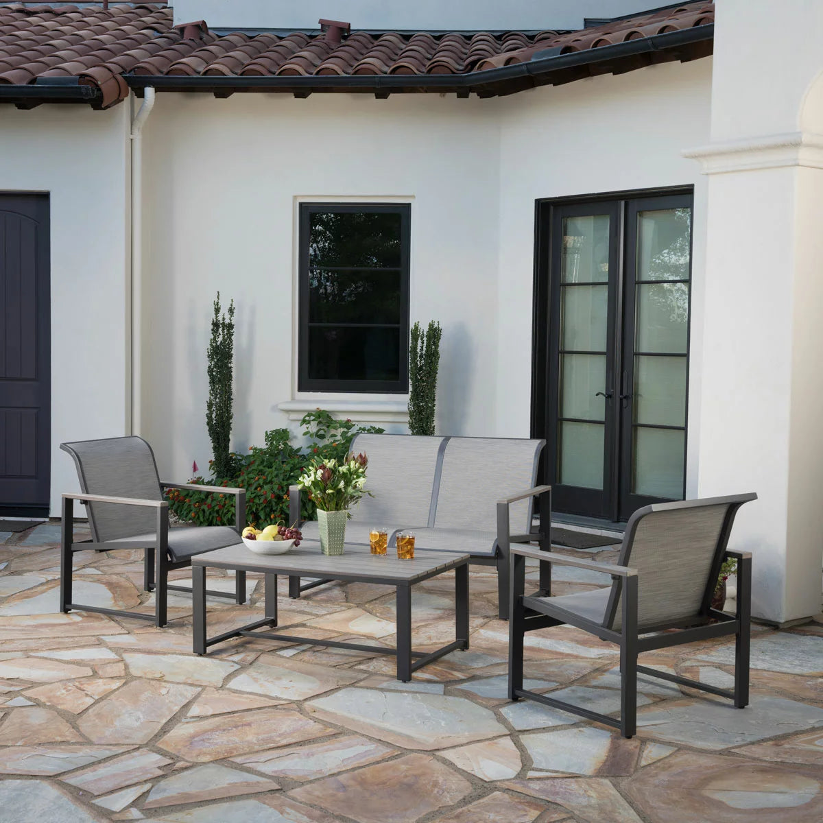 Sunvilla Helio 4 Piece Sling Patio Set + Cover