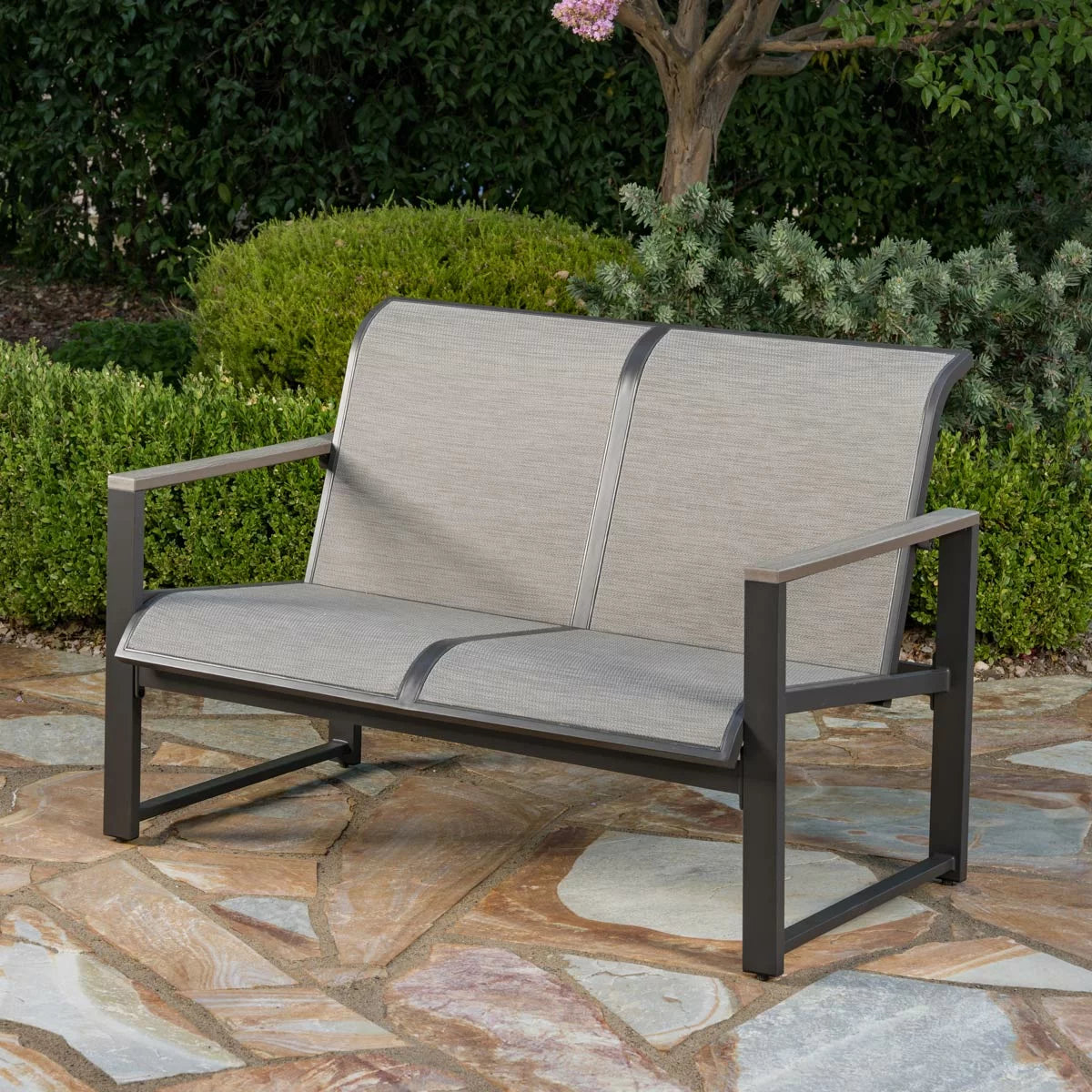 Sunvilla Helio 4 Piece Sling Patio Set + Cover
