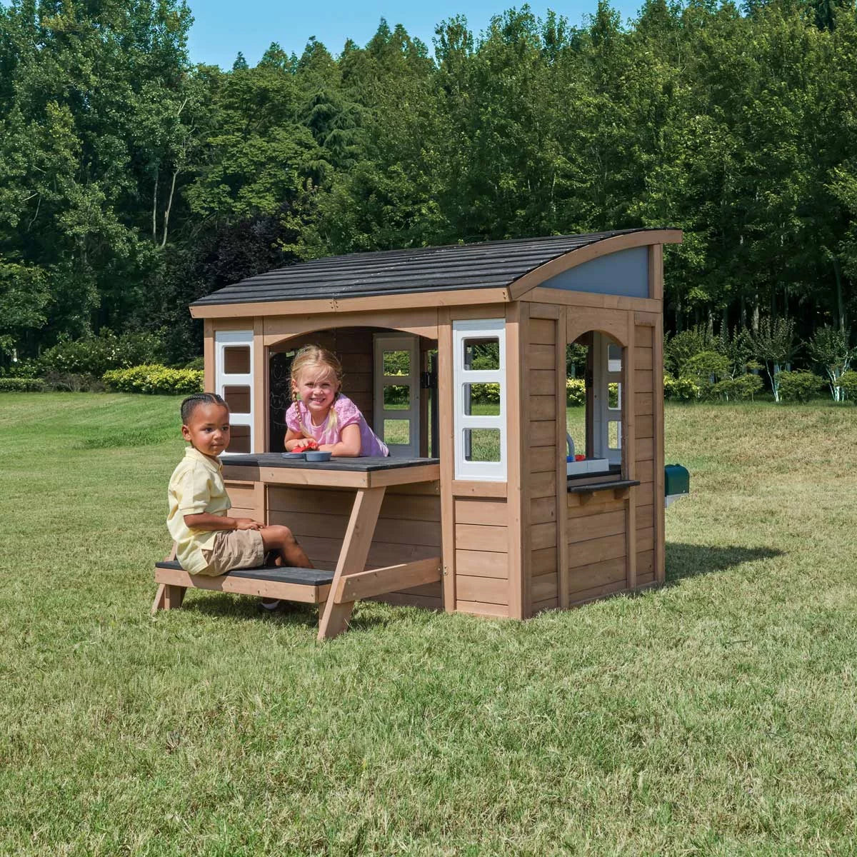 KidKraft Sunny Bluff Outdoor Playhouse (3-10 Years)