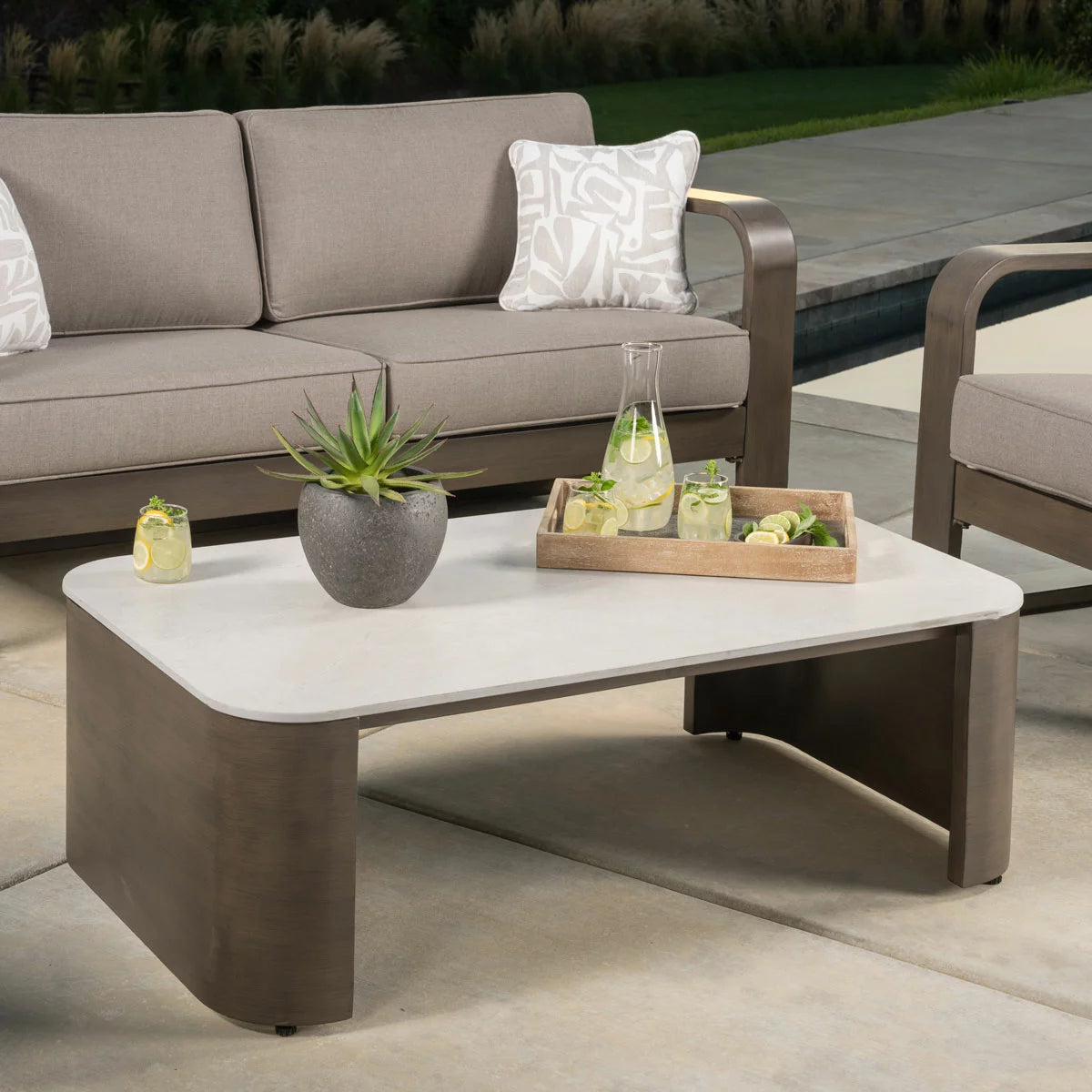 SunVilla Gibson 4 Piece Deep Seating Set + Cover