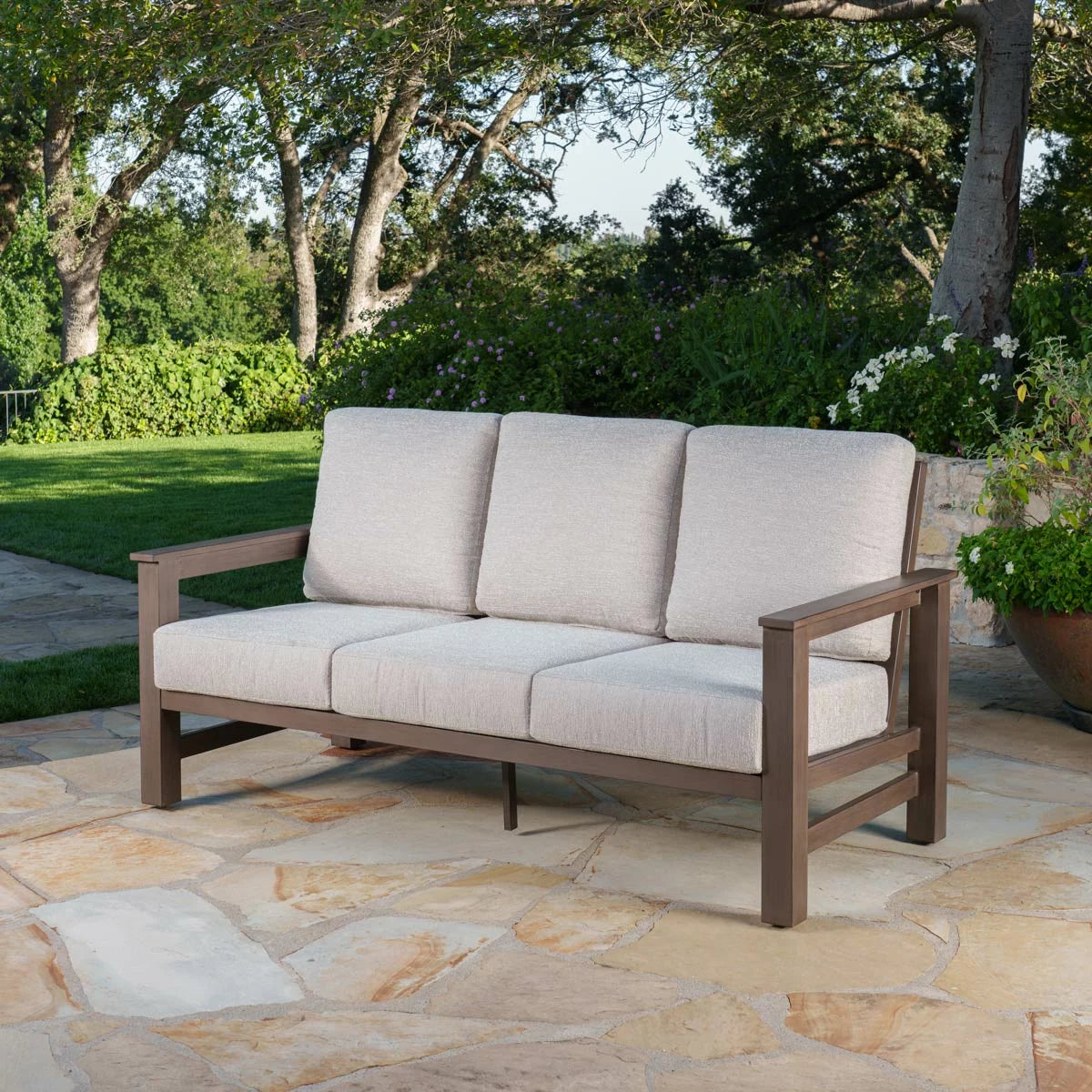 SunVilla Royce 4 Piece Deep Seating Set + Cover