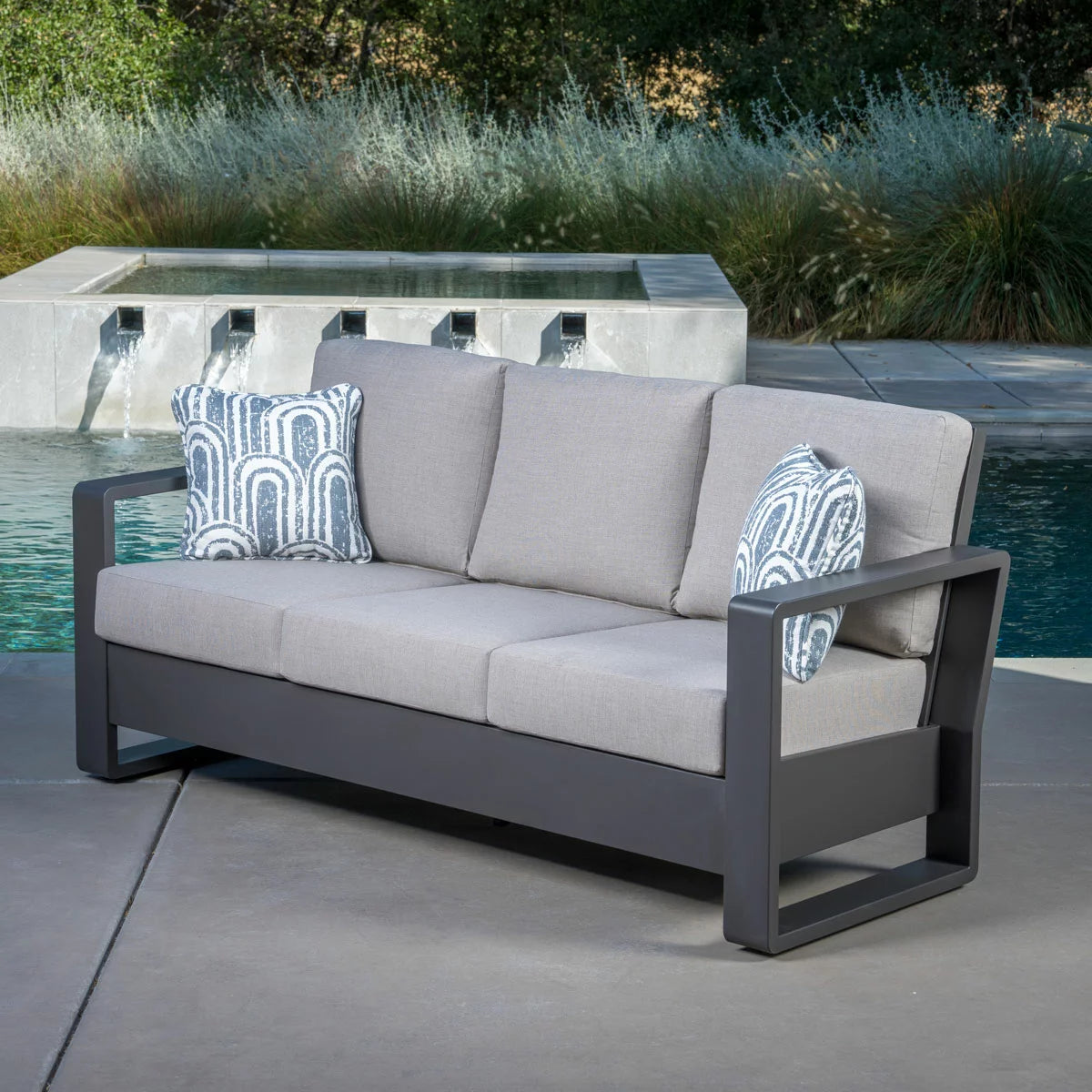 SunVilla Archer 4 Piece Deep Seating Patio Set + Cover
