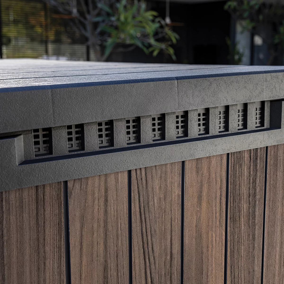 Keter Rosewood 4ft 7" x 2ft 8" (1.4 x 0.82m) 1, 150 Litre Horizontal Storage