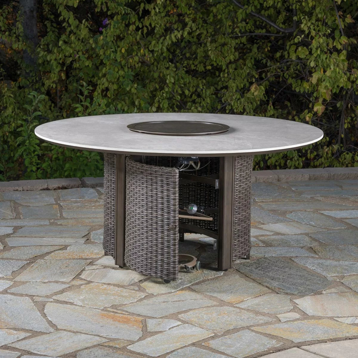 SunVilla Sarasota 7 Piece Low Wicker Dining Fire Set + Cover