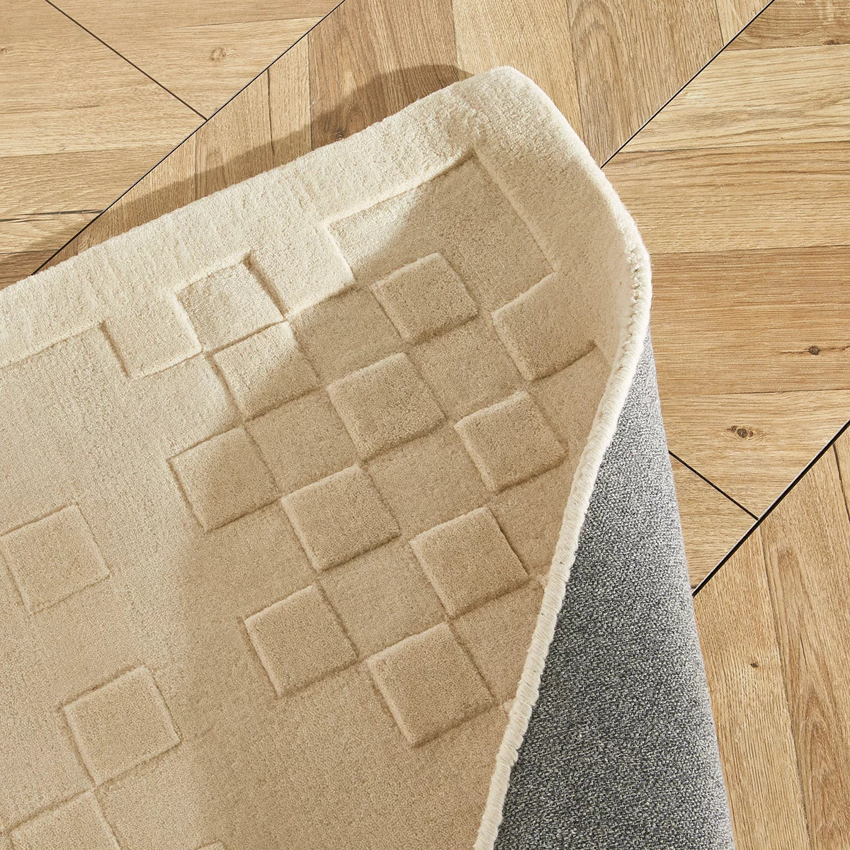 Concept Looms Priory Ivory Squares Rug in 4 Sizes