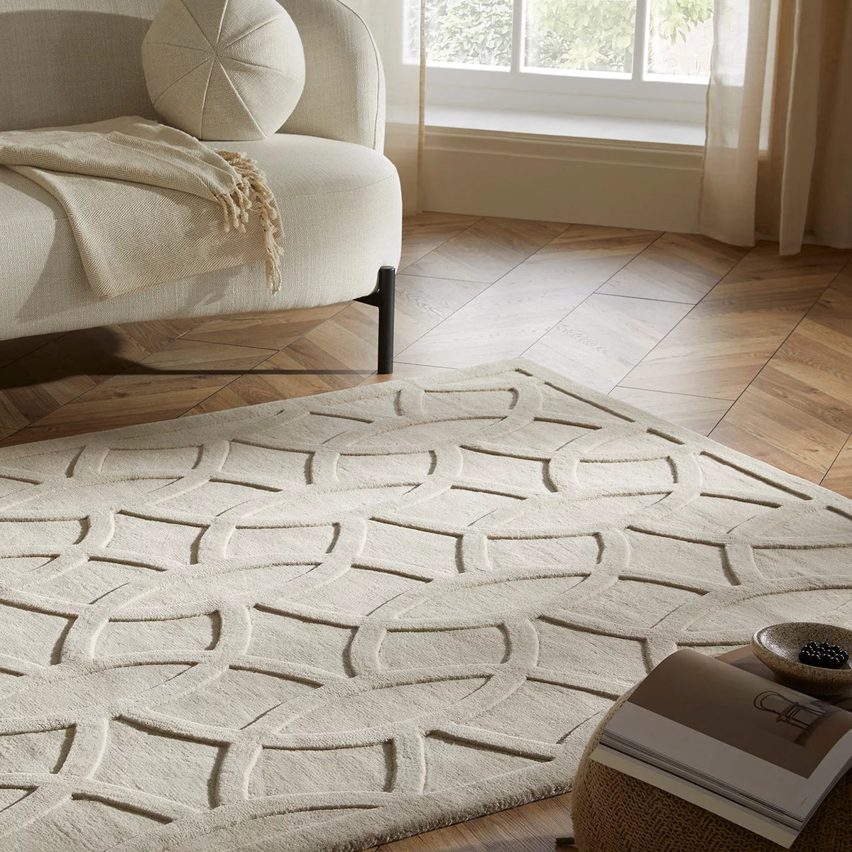 Concept Looms Priory Taupe Circles Rug in 4 Sizes