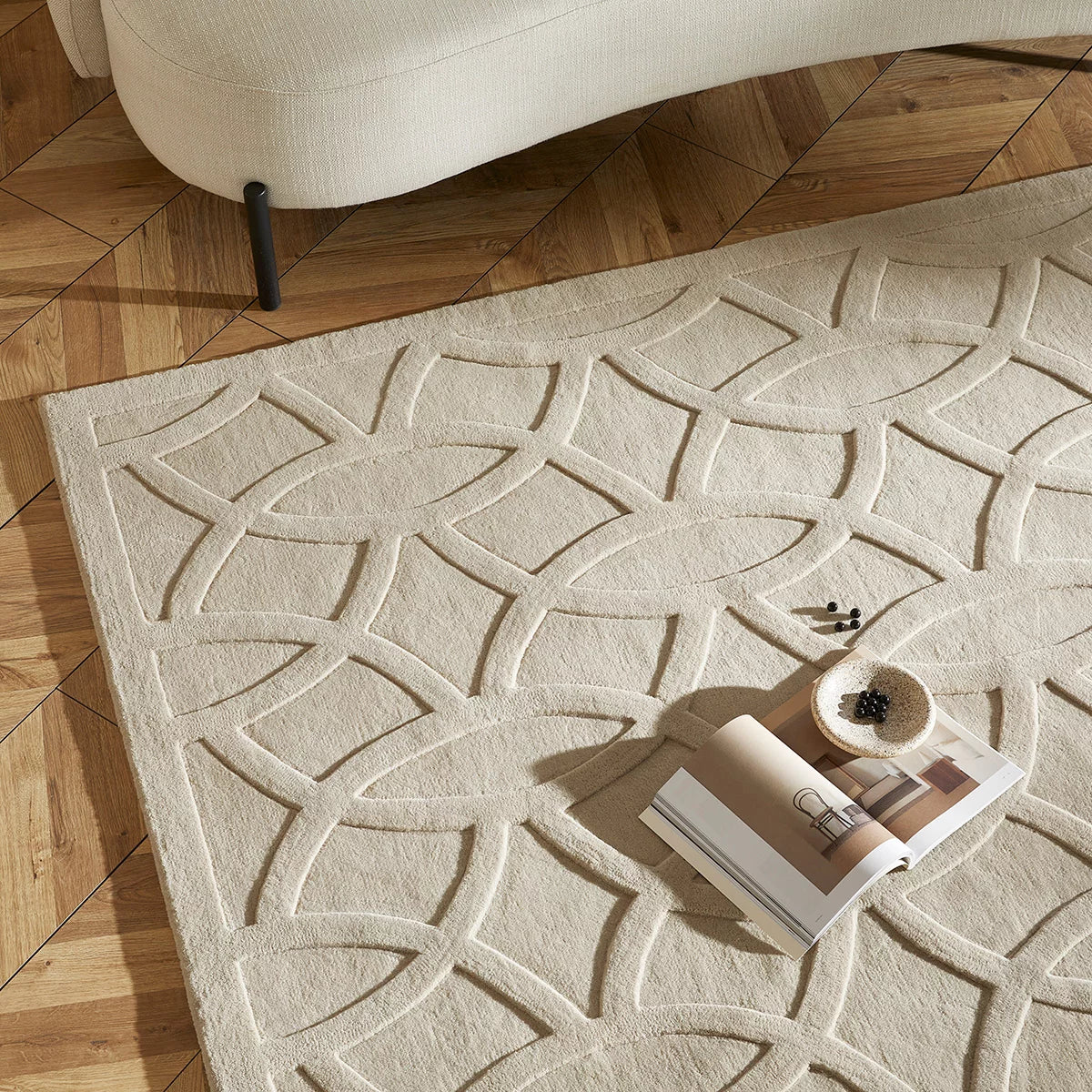 Concept Looms Priory Taupe Circles Rug in 4 Sizes