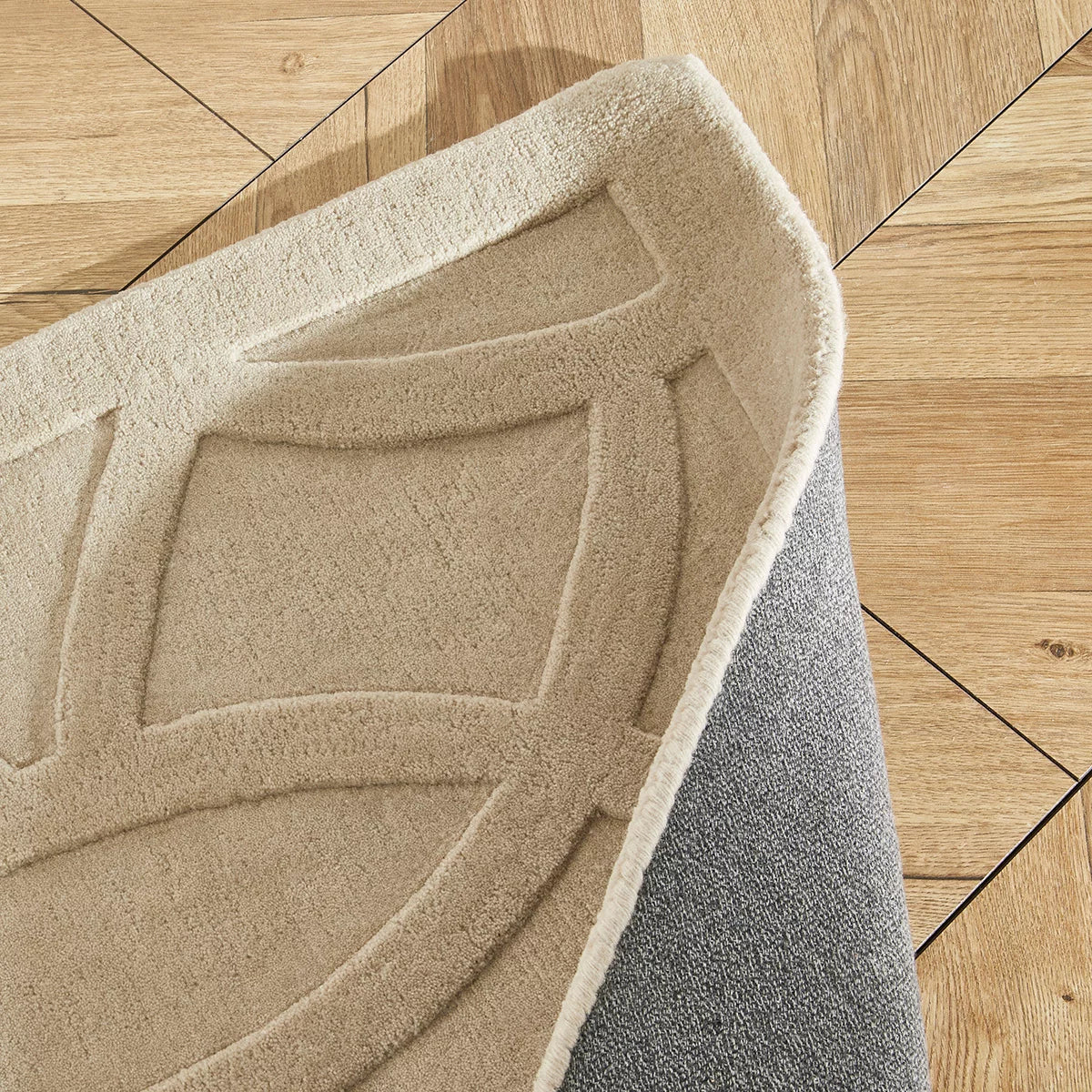 Concept Looms Priory Taupe Circles Rug in 4 Sizes