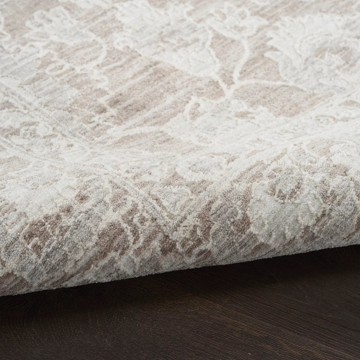 Nourison Dawn Area Rug in 3 Designs, 160 x 225 cm