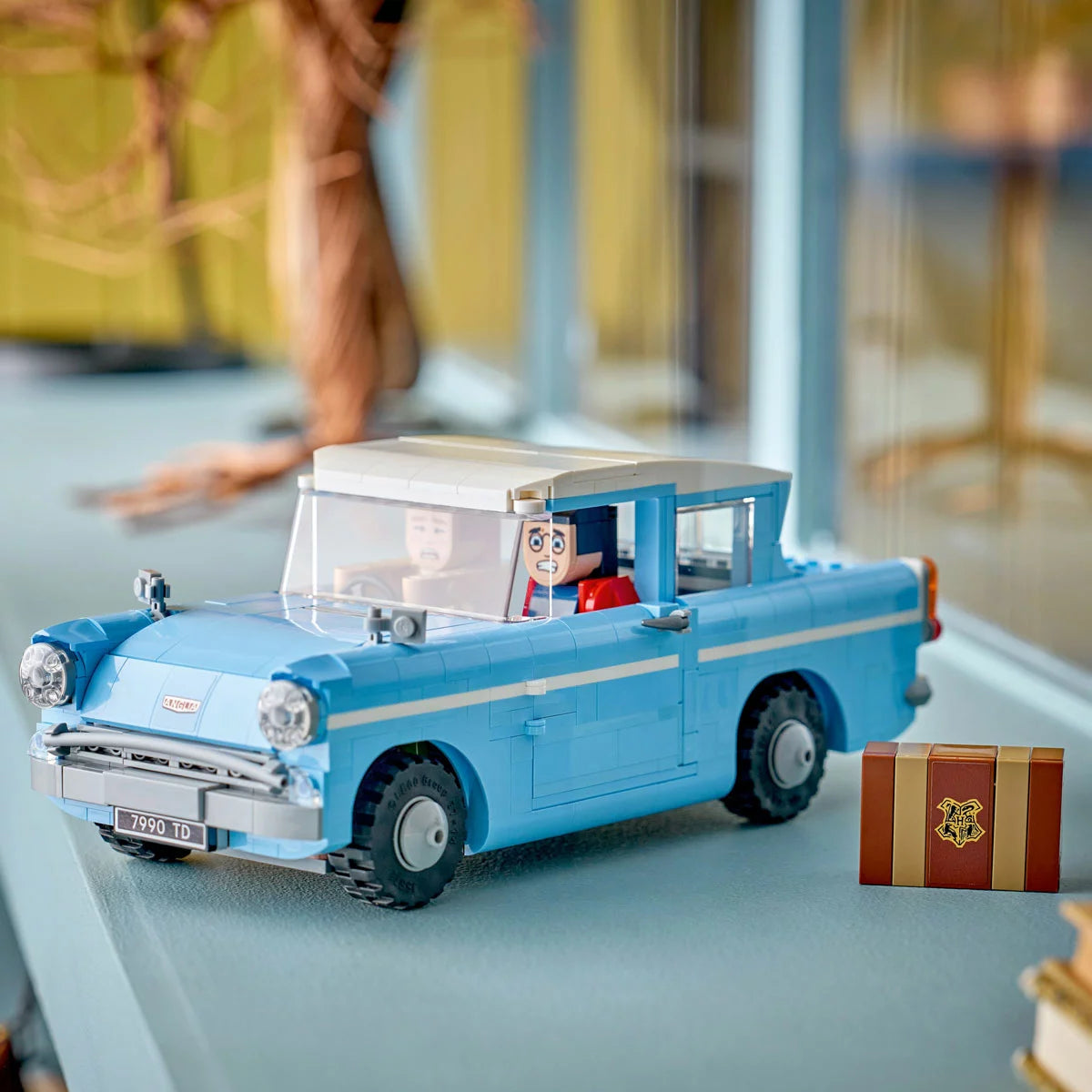 LEGO Harry Potter Enchanted Flying Ford Anglia Model 76470 (14+ Years)