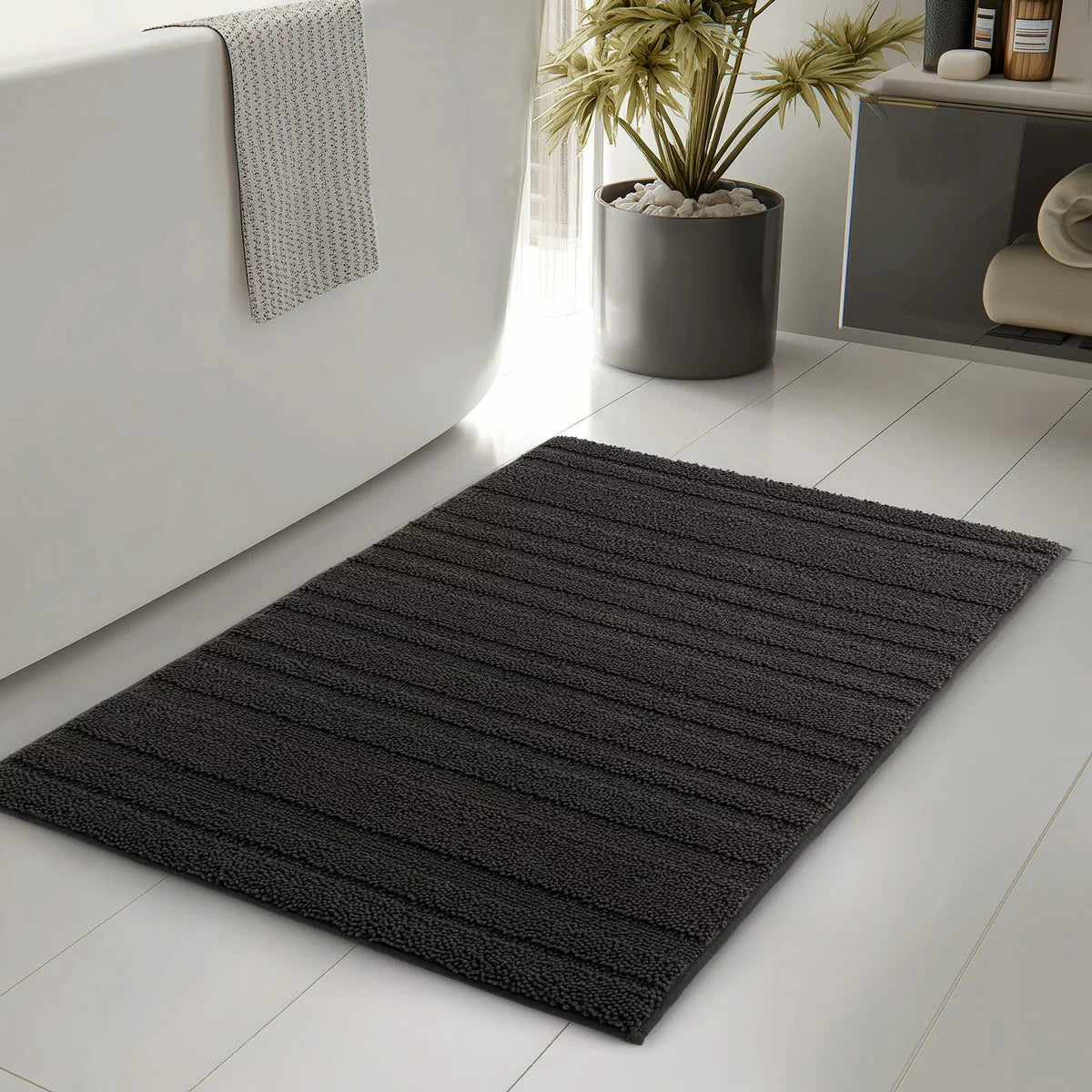 Evergrace Home Chenille Memory Foam Bath Mat, 61 x 91 cm