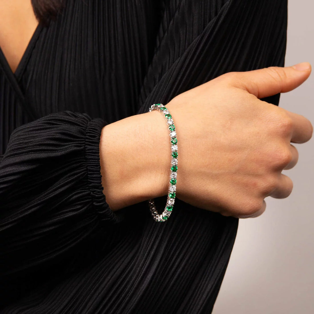 Diamonfire Sterling Silver Cubic Zirconia Green and White Tennis Bracelet