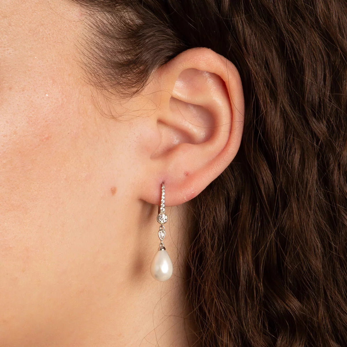 Diamonfire Sterling Silver Shell Pearl Drop Lever Hook Earrings