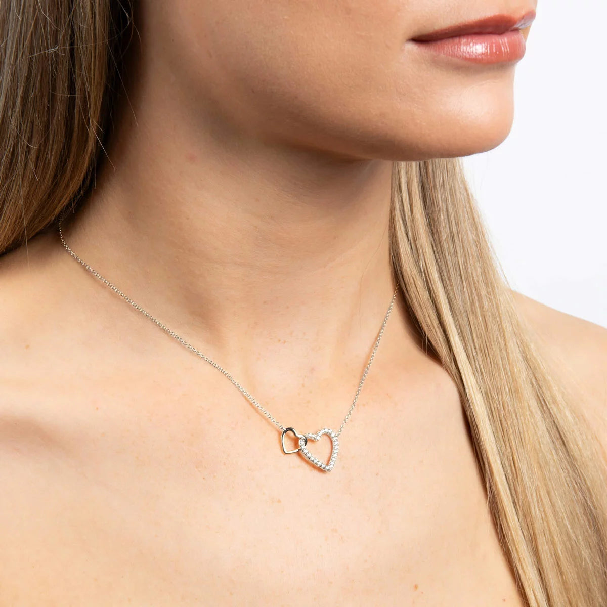 Diamonfire Sterling Silver Zirconia Entwined Hearts Necklace