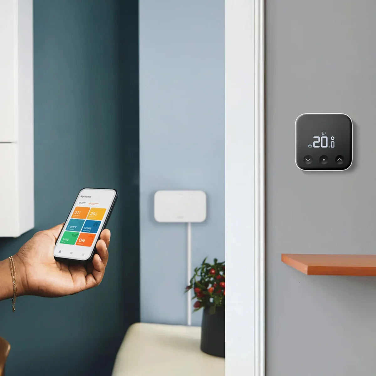 Tado Wireless Smart Thermostat Multi Room Starter Kit & 2x Smart Thermostatic