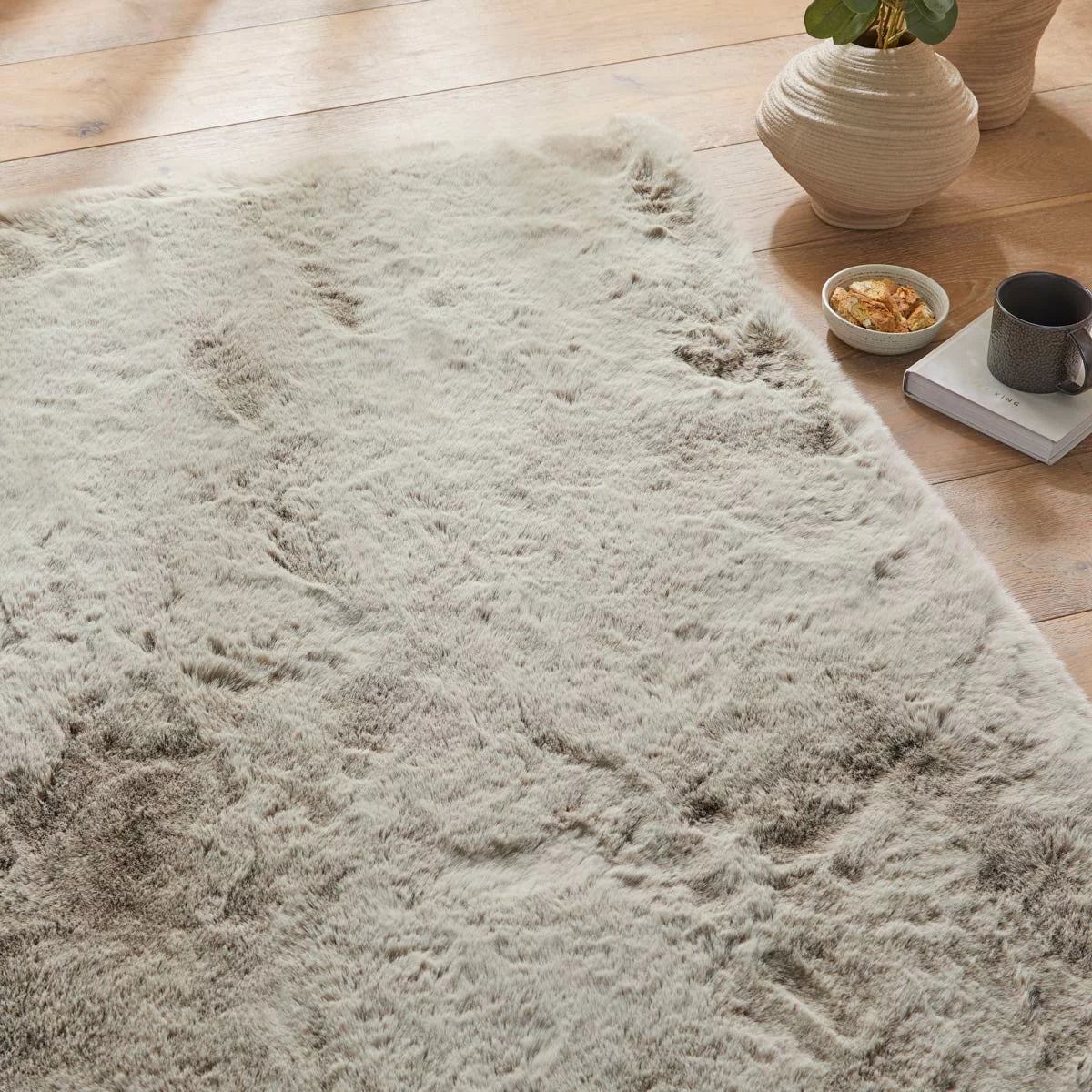Concept Looms Heavenly Faux Fur Mink Rug, 230 x 300 cm, view 3