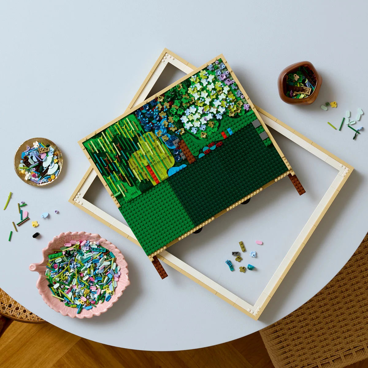 LEGO Art Claude Monet - Bridge over a Pond of Water Lilies - Model 31220 (18+