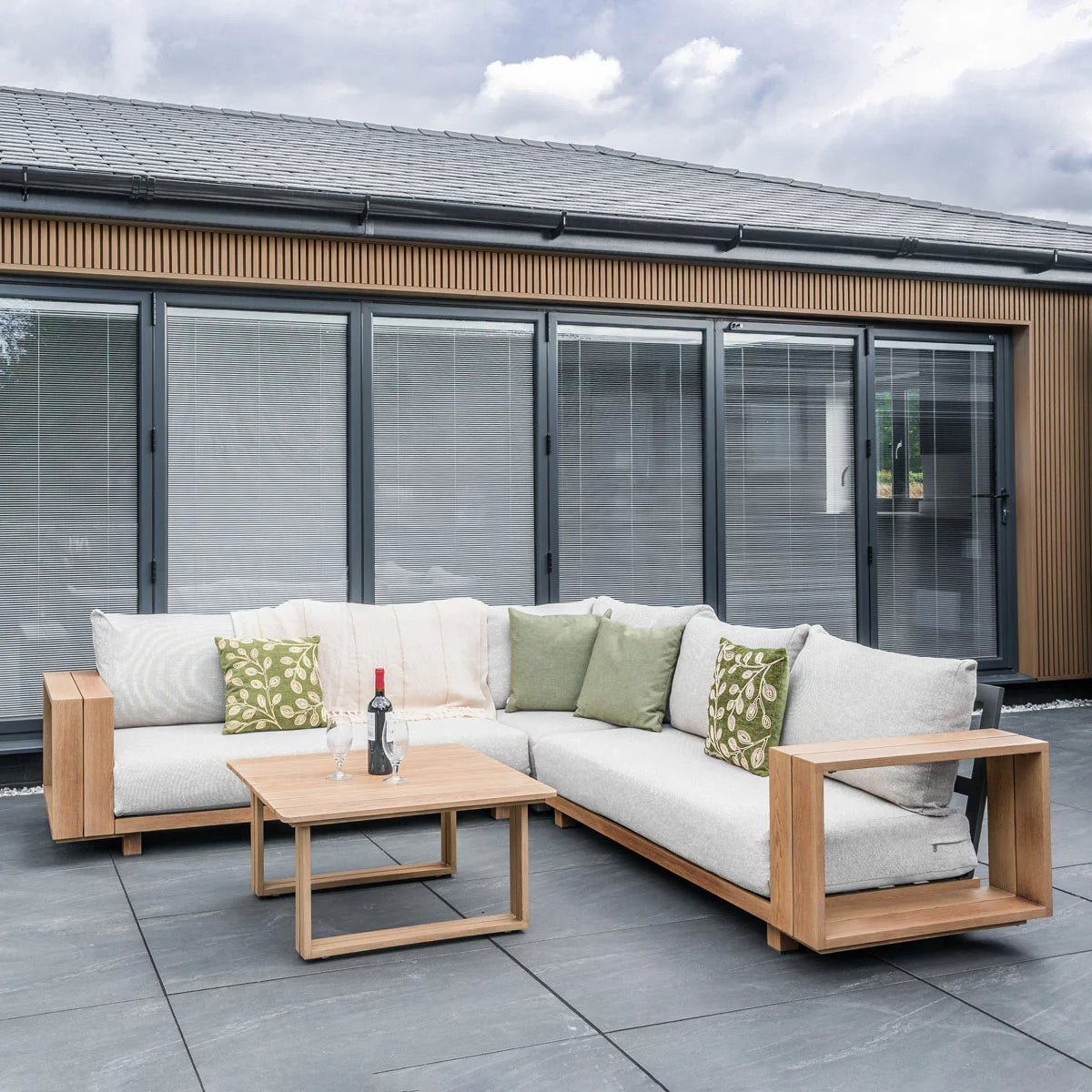 Norfolk Leisure Darlington Deep Seating Corner Patio Set