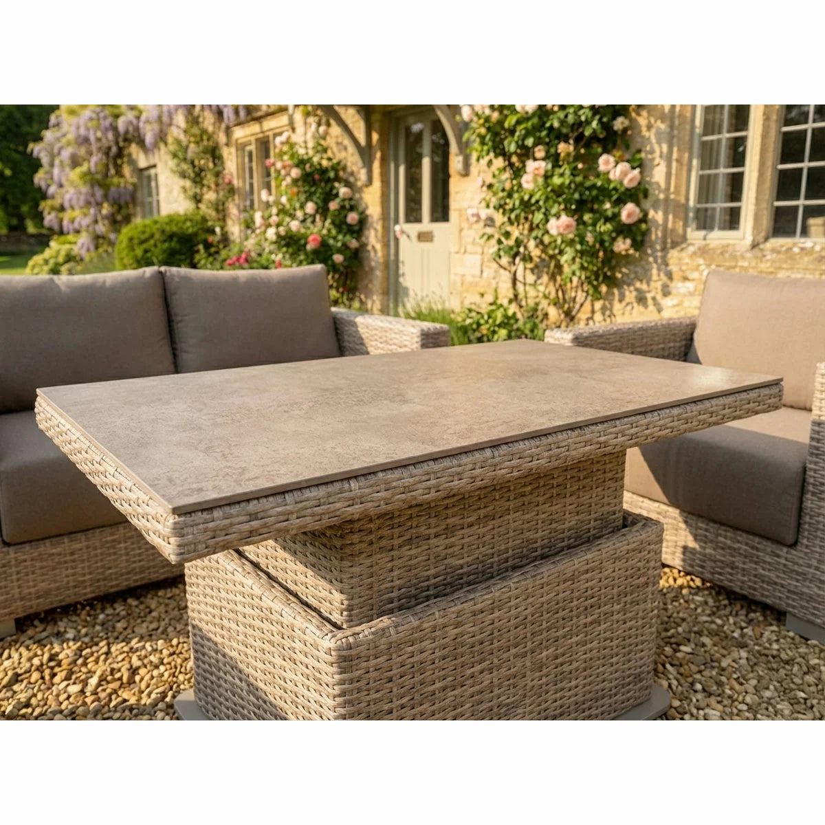 Norfolk Leisure Cunningham 4 Piece Deep Seating Set with Gas Height Adjustable