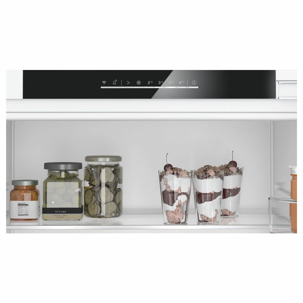 Bosch Series 4, KUR21VFE0G Built Under Fridge, E Rated