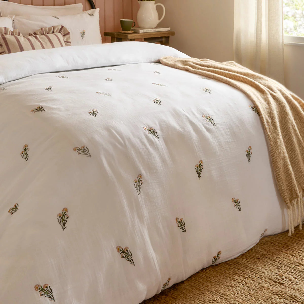 Wylder Josephine Embroidered Muslin Duvet Cover Set, in 4 Sizes