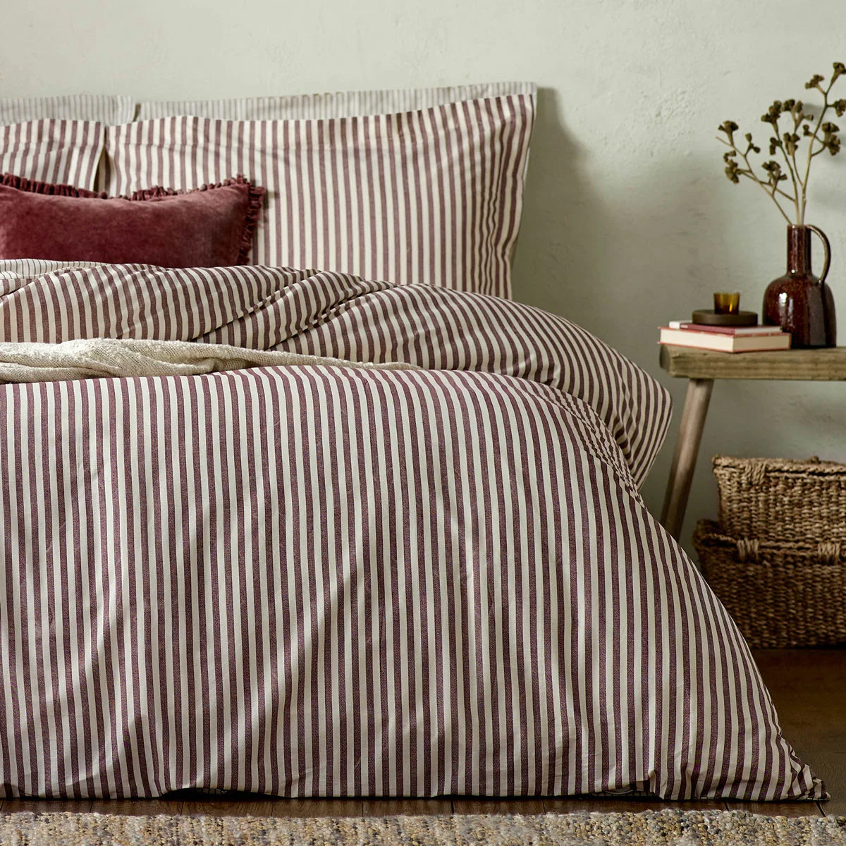 Yard Hebden 100% Cotton Burgundy Stripe Duvet Cover Set in 4 Sizes
