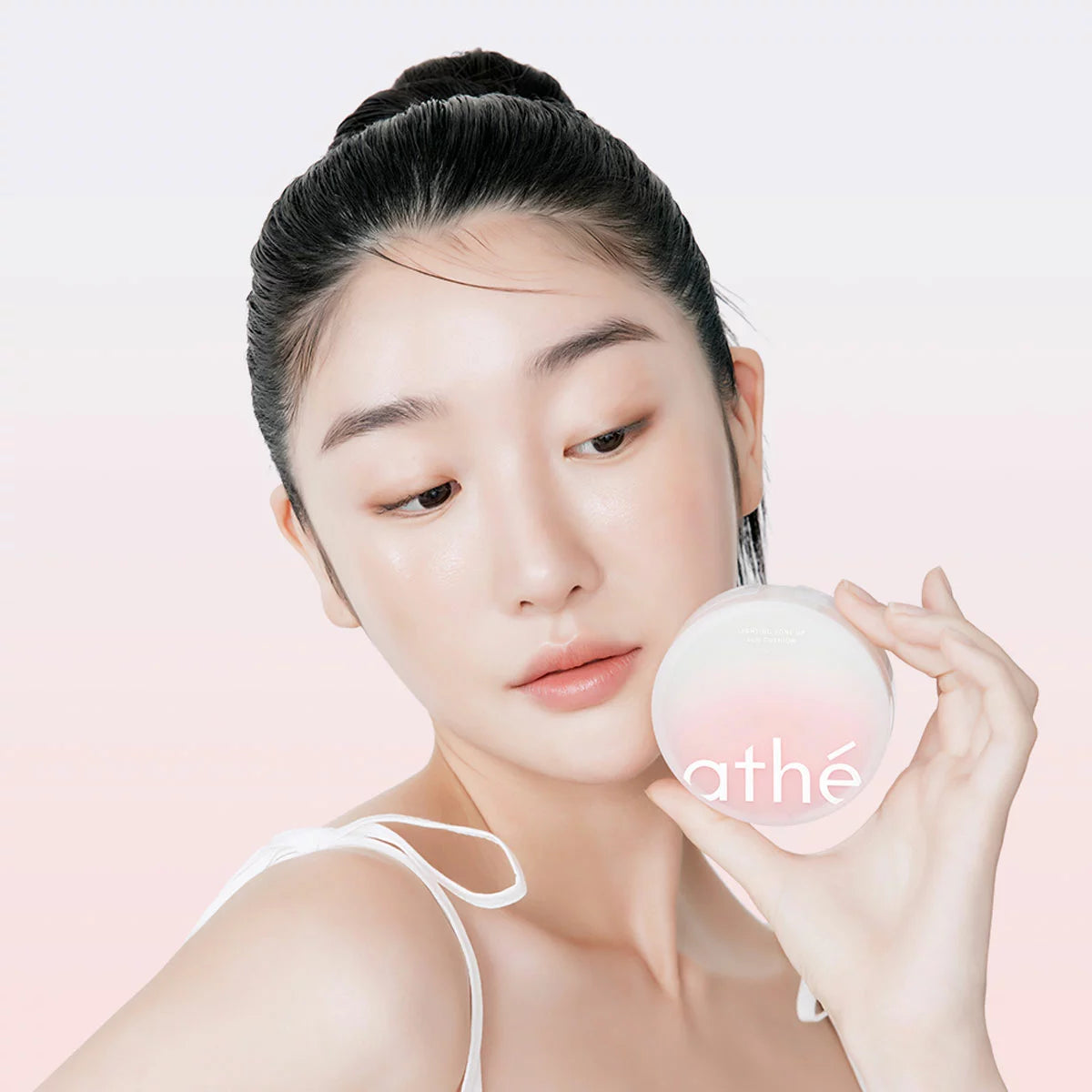 athé Glow-Boosting Tone-Up Cushion SPF50 + Refill