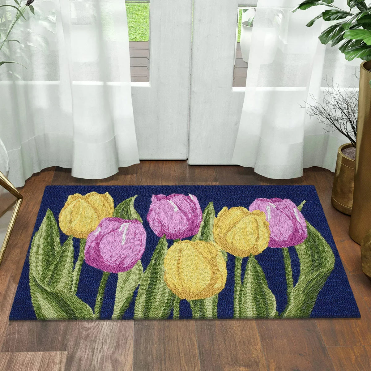 Spring Colourful Hooked Accent Rug in 4 Designs, 56 x 97 cm