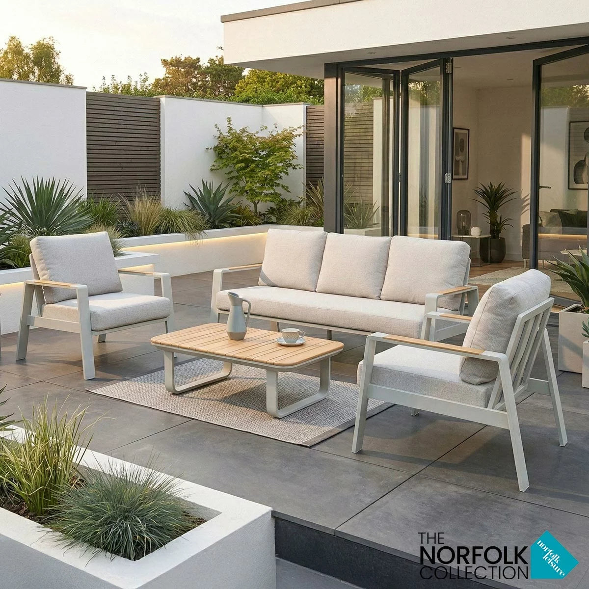 Norfolk Leisure Thornbury 4 Piece Seating Set