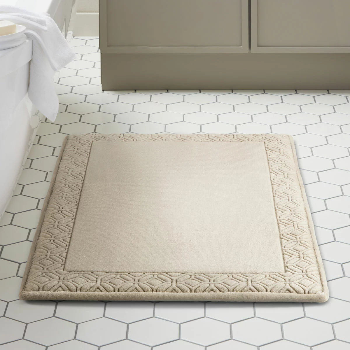 Paramount Memory Foam Plush Bath Mat, 61 x 91 cm