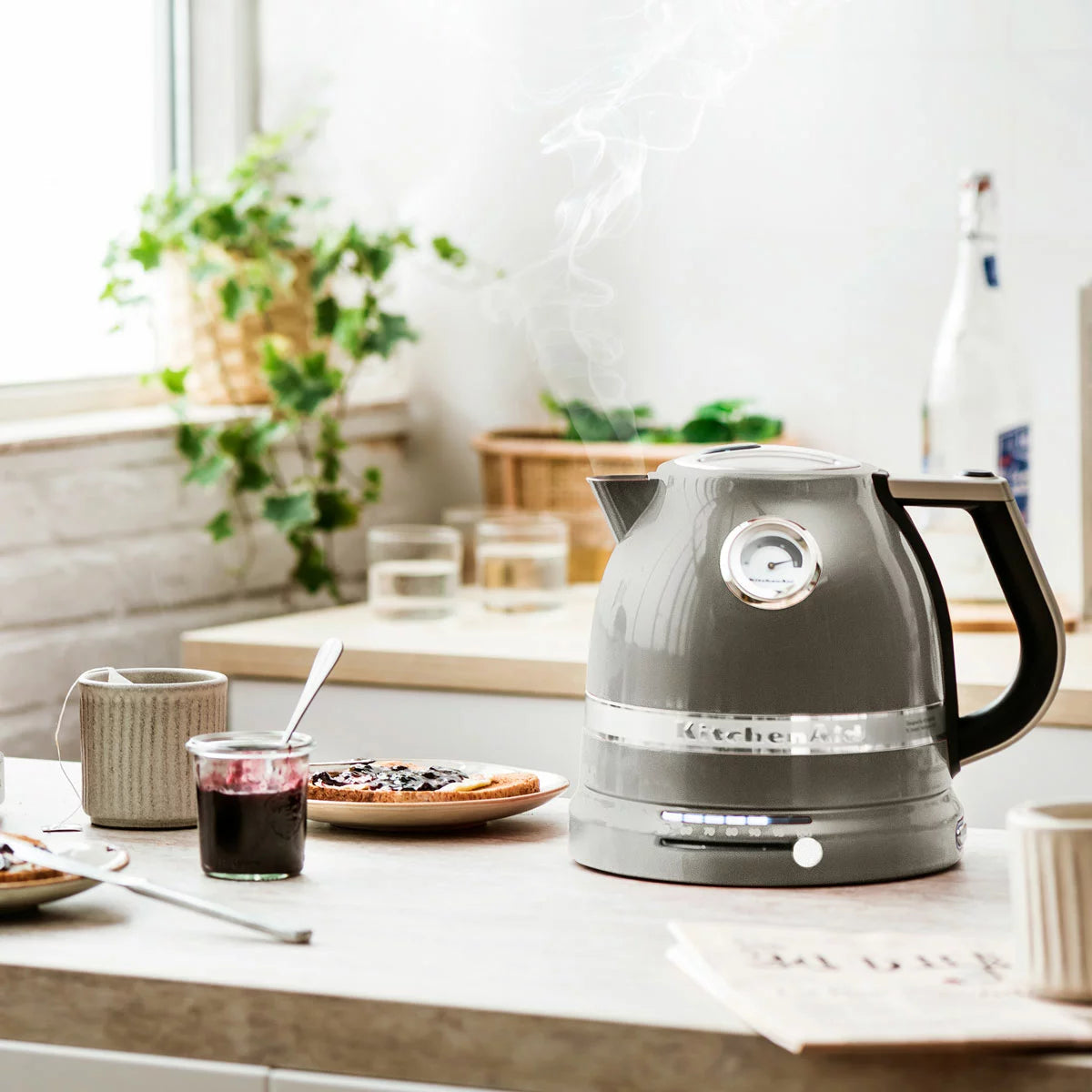 KitchenAid Variable Temperature Kettle 1.5L available