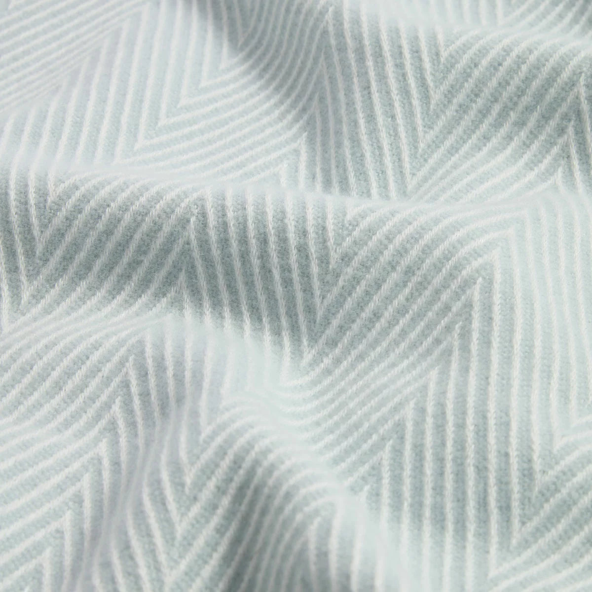 Osprey London Herringbone Fringed Throw, 140 x 190 cm