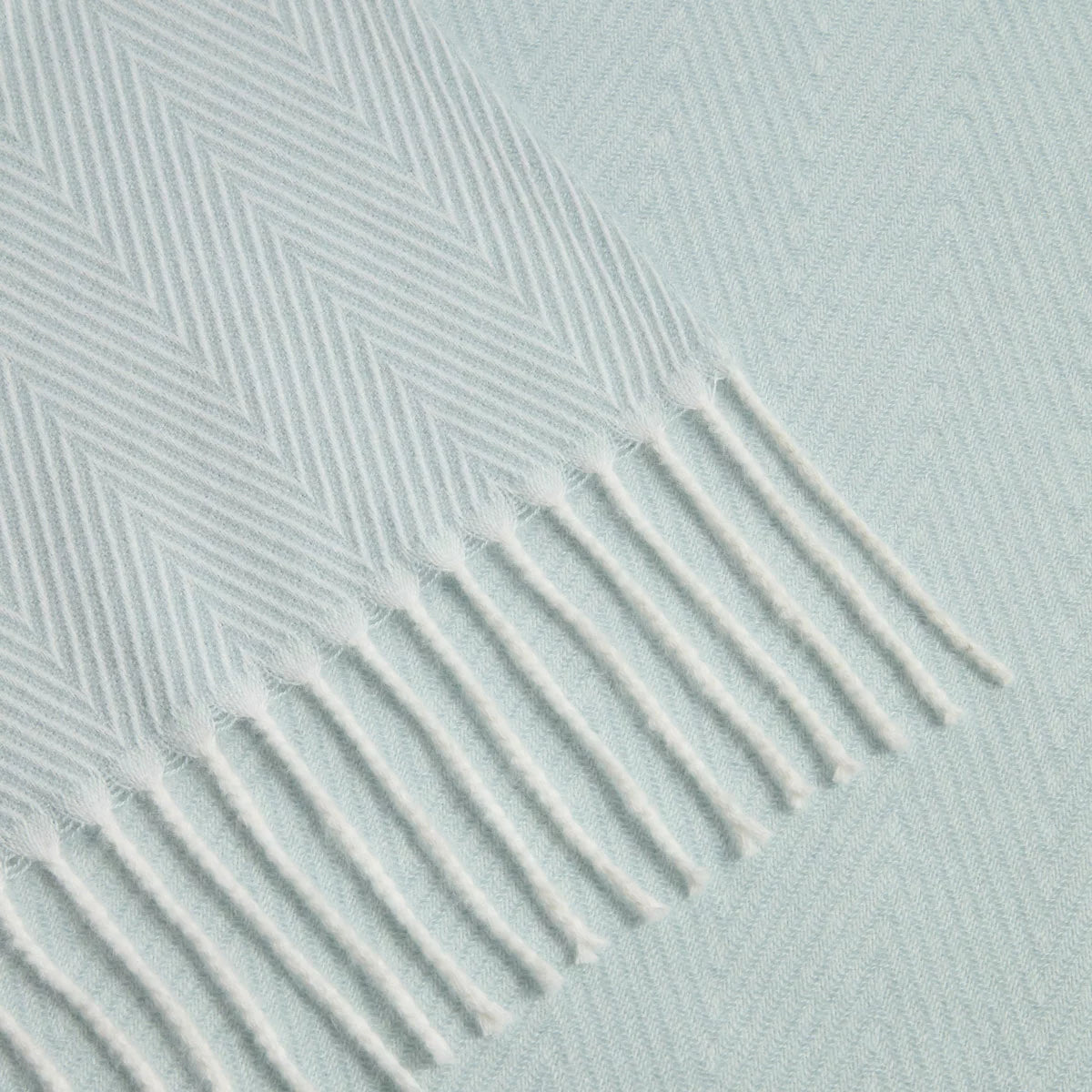 Osprey London Herringbone Fringed Throw, 140 x 190 cm