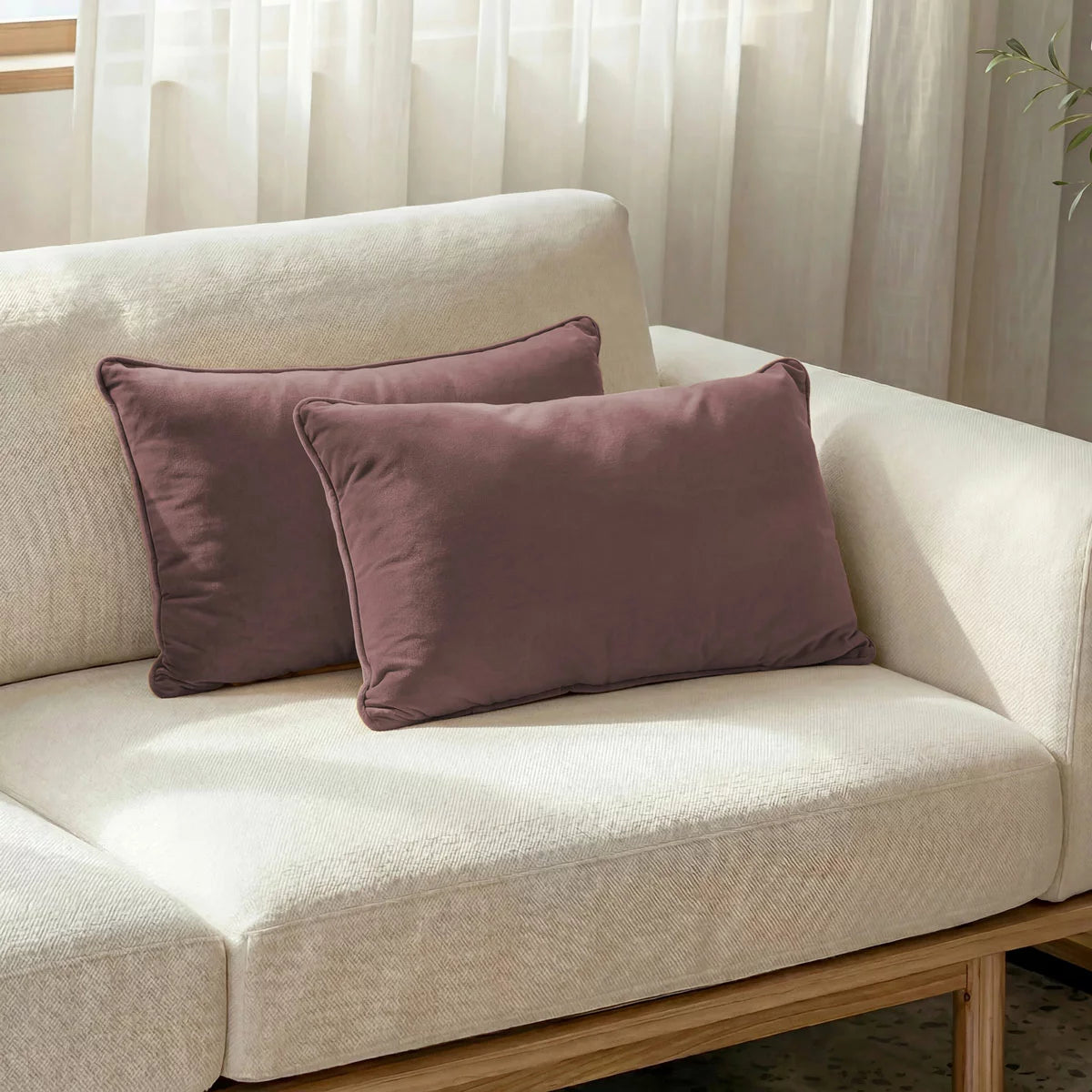 Sutton Place Collection Velvet Cushion 2 Pack, 35 x 55 cm