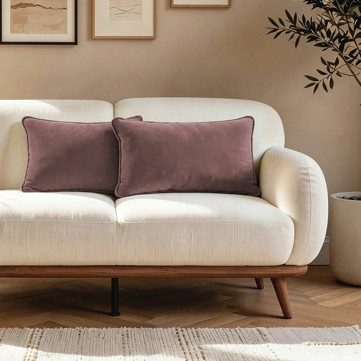 Sutton Place Collection Velvet Cushion 2 Pack, 35 x 55 cm