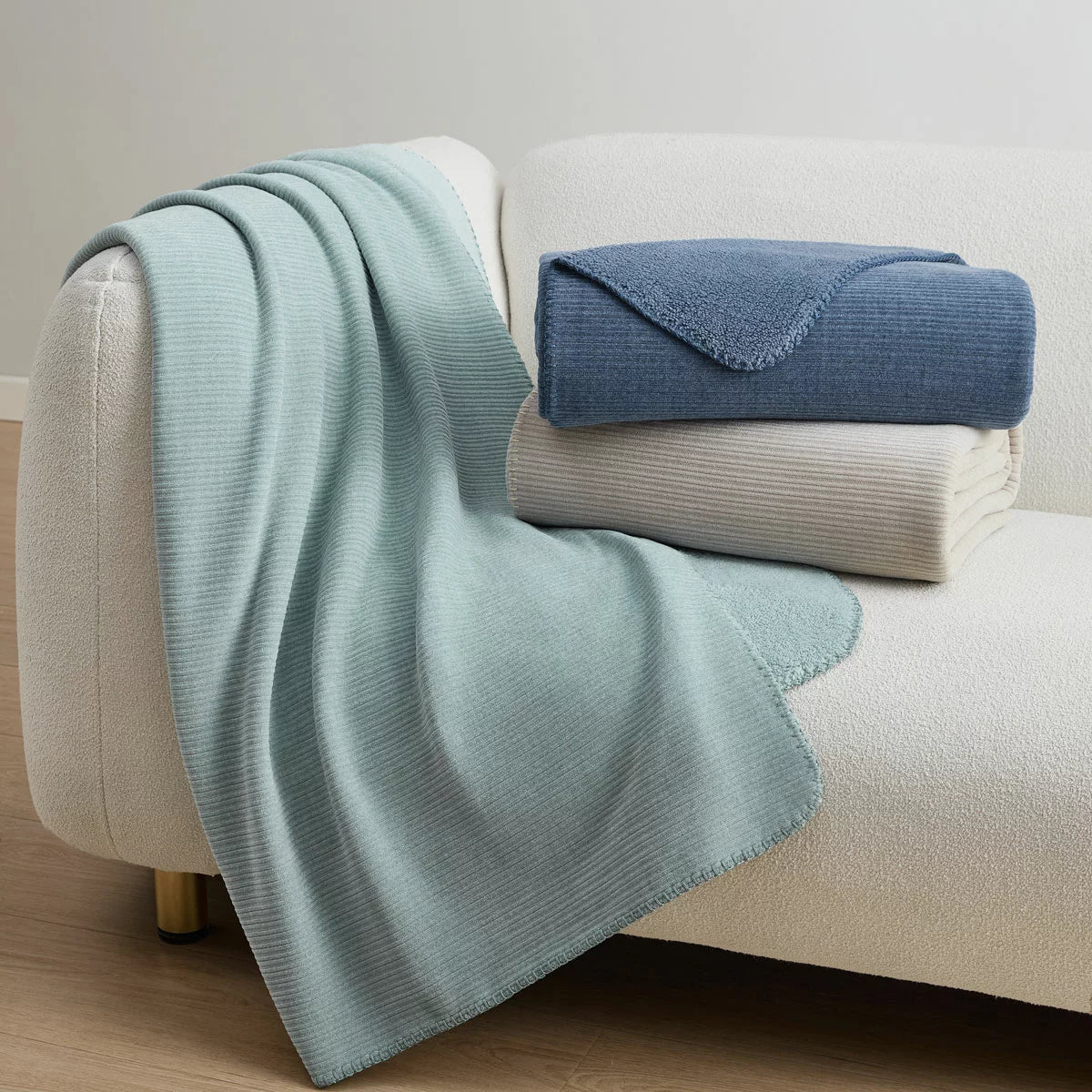 Casual Living Soft Chenille Throw, 127 x 178 cm