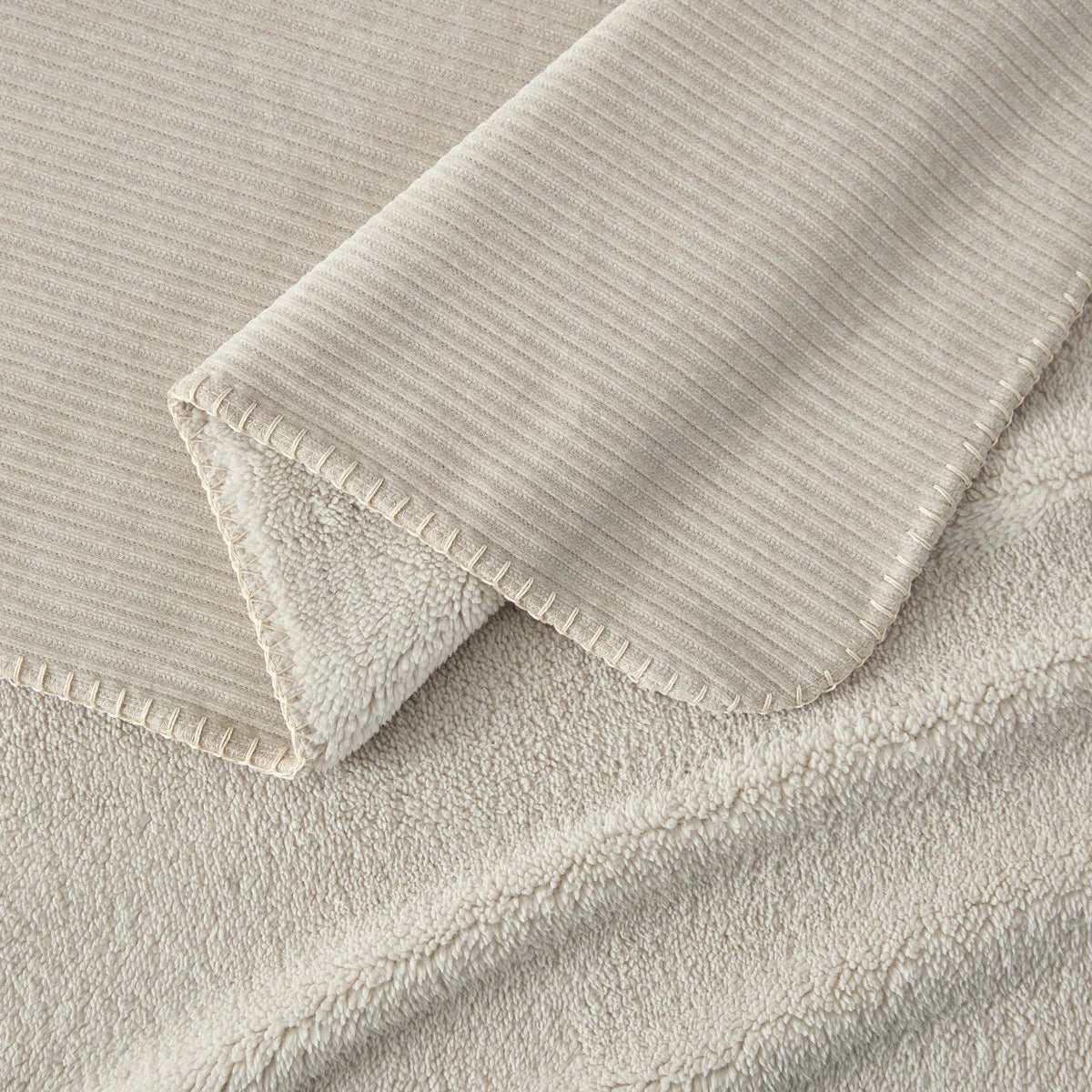 Casual Living Soft Chenille Throw, 127 x 178 cm