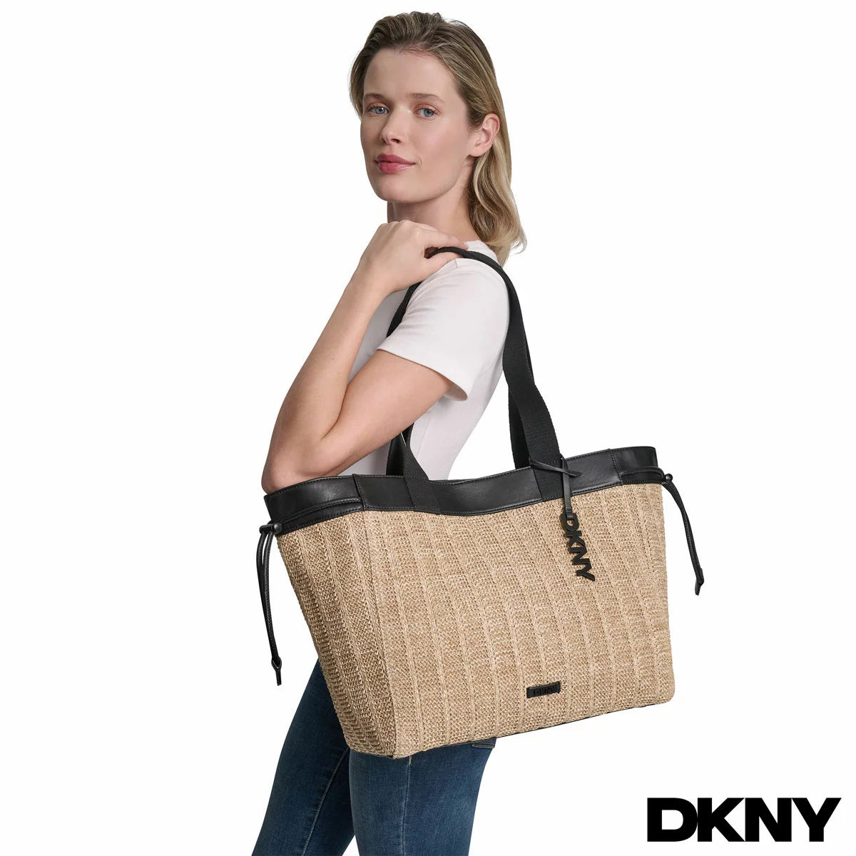 DKNY Summer Bag in Raffia