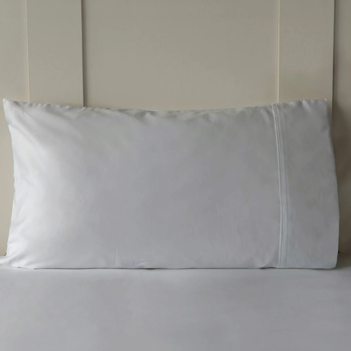 Belledorm 600 Thread Count Cotton Grey Duvet Cover Set in 3 Sizes
