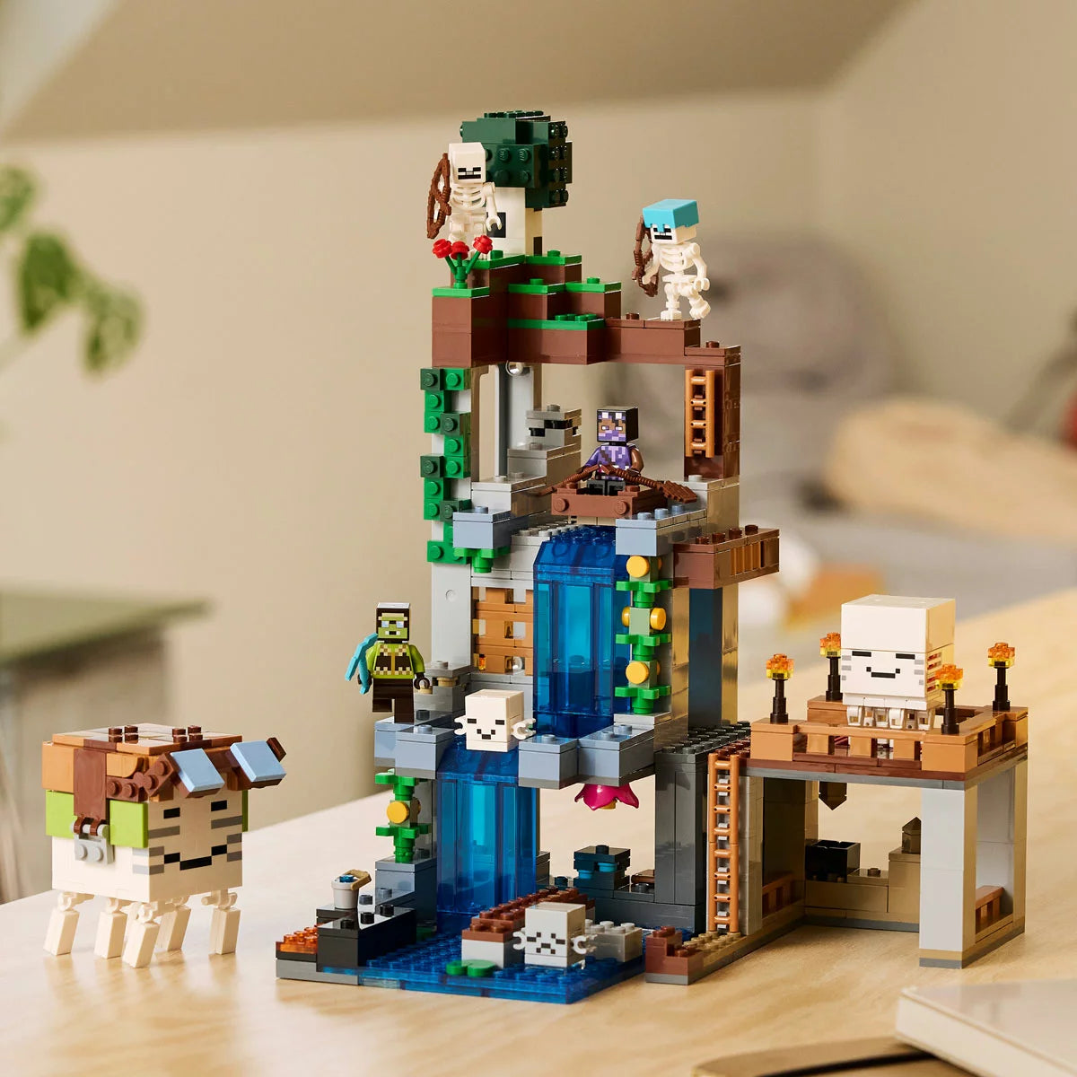 LEGO Minecraft Ghast Station - Model 21597 (9+ Years)