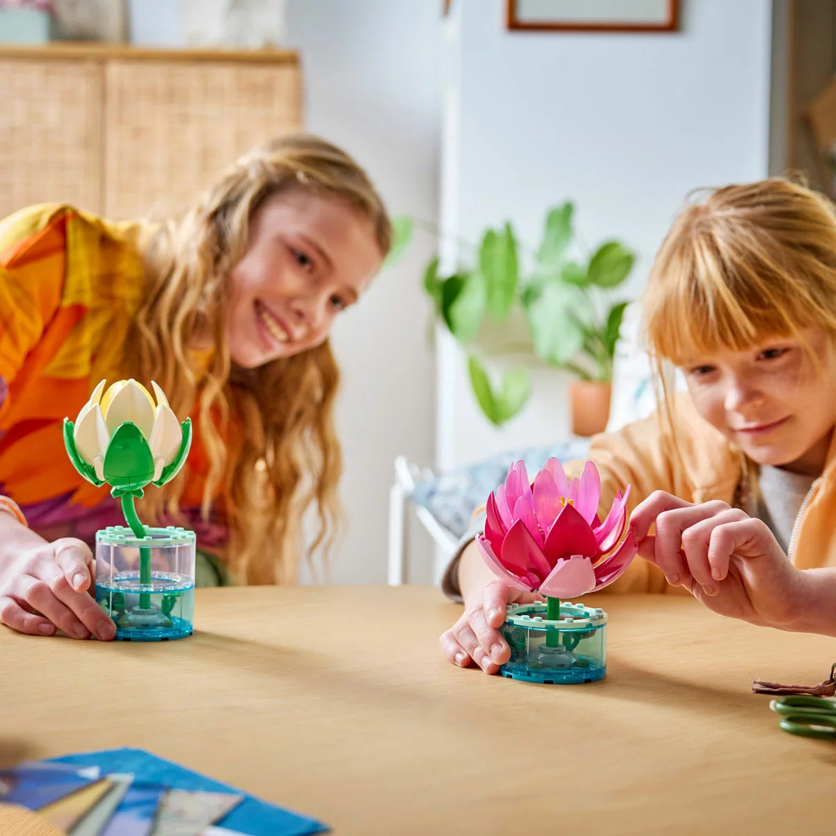 LEGO Botanicals Water Lilies - Model 11511 (9+ Years)