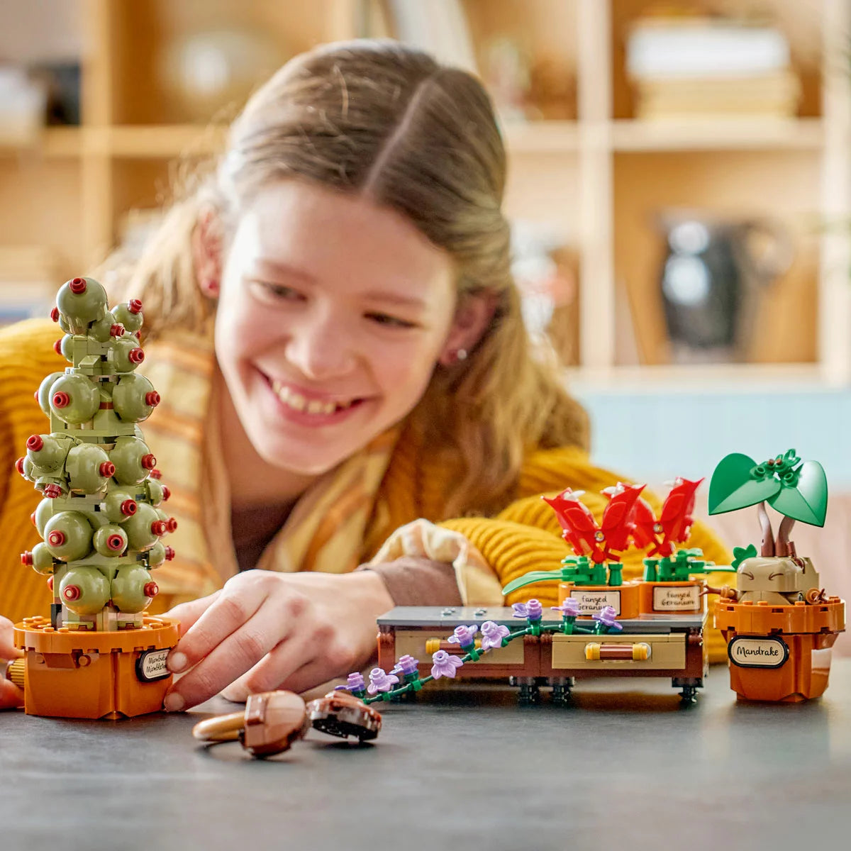 LEGO Harry Potter Hogwarts Herbology Plants - Model 76474 (12+ Years)