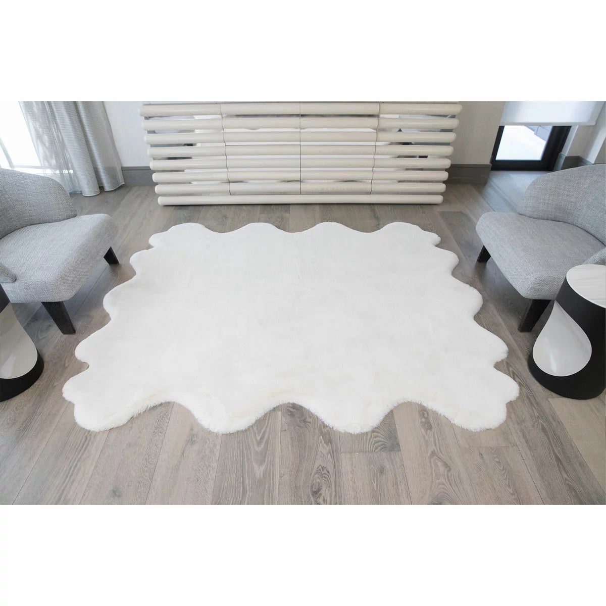 Mon Chateau Faux Fur Octo Rug, 177 x 220 cm, view 4