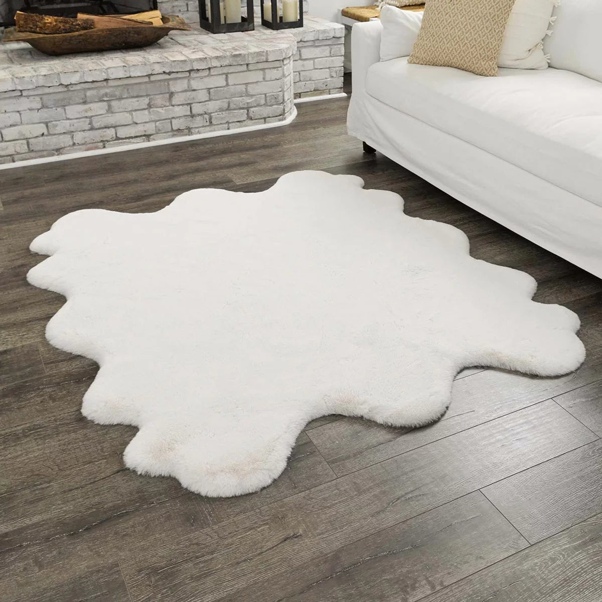 Mon Chateau Faux Fur Sexto Rug, 160 x 177 cm, view 2
