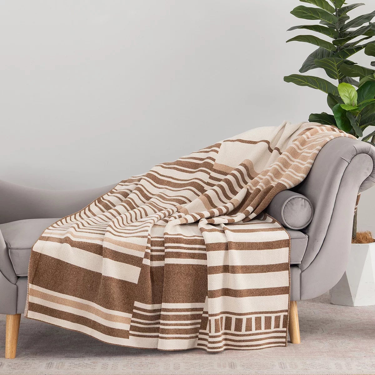 Berkshire Chenille Striped Throw, 152 x 178 cm, view 3
