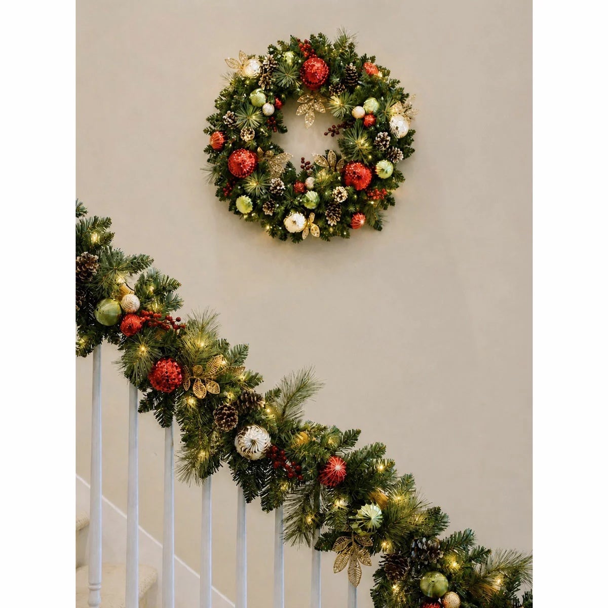30 inch (76cm) Pre-Lit Decorated Wreath with 50 LED Lights, view 19