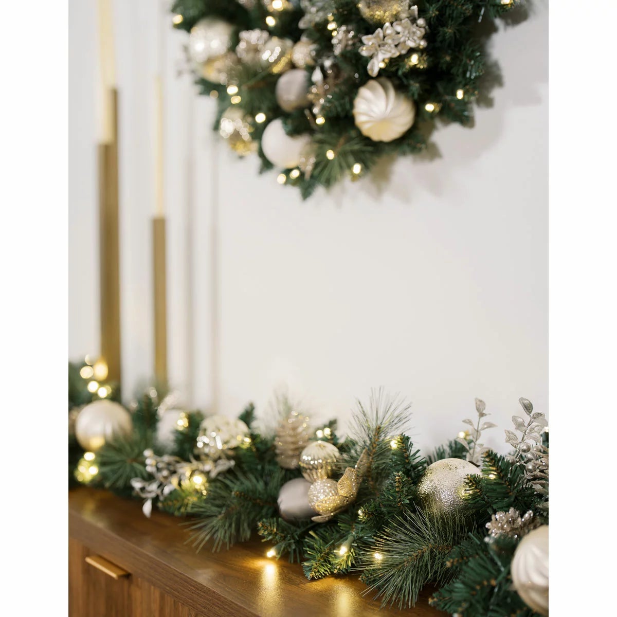 9 ft Pre-lit Christmas Artificial Garland With Twinkling LED Lights, view 12