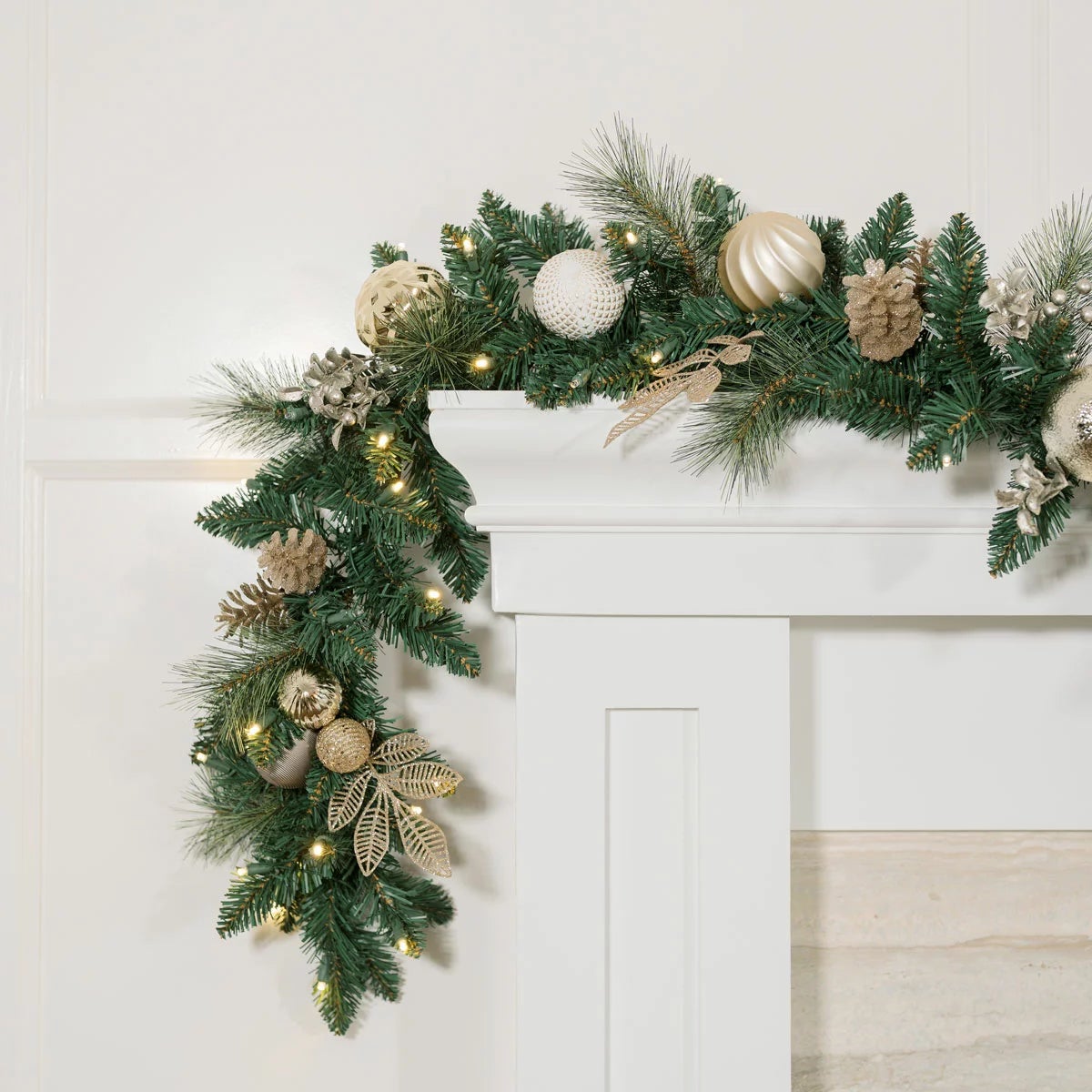 9 ft Pre-lit Christmas Artificial Garland With Twinkling LED Lights, view 14