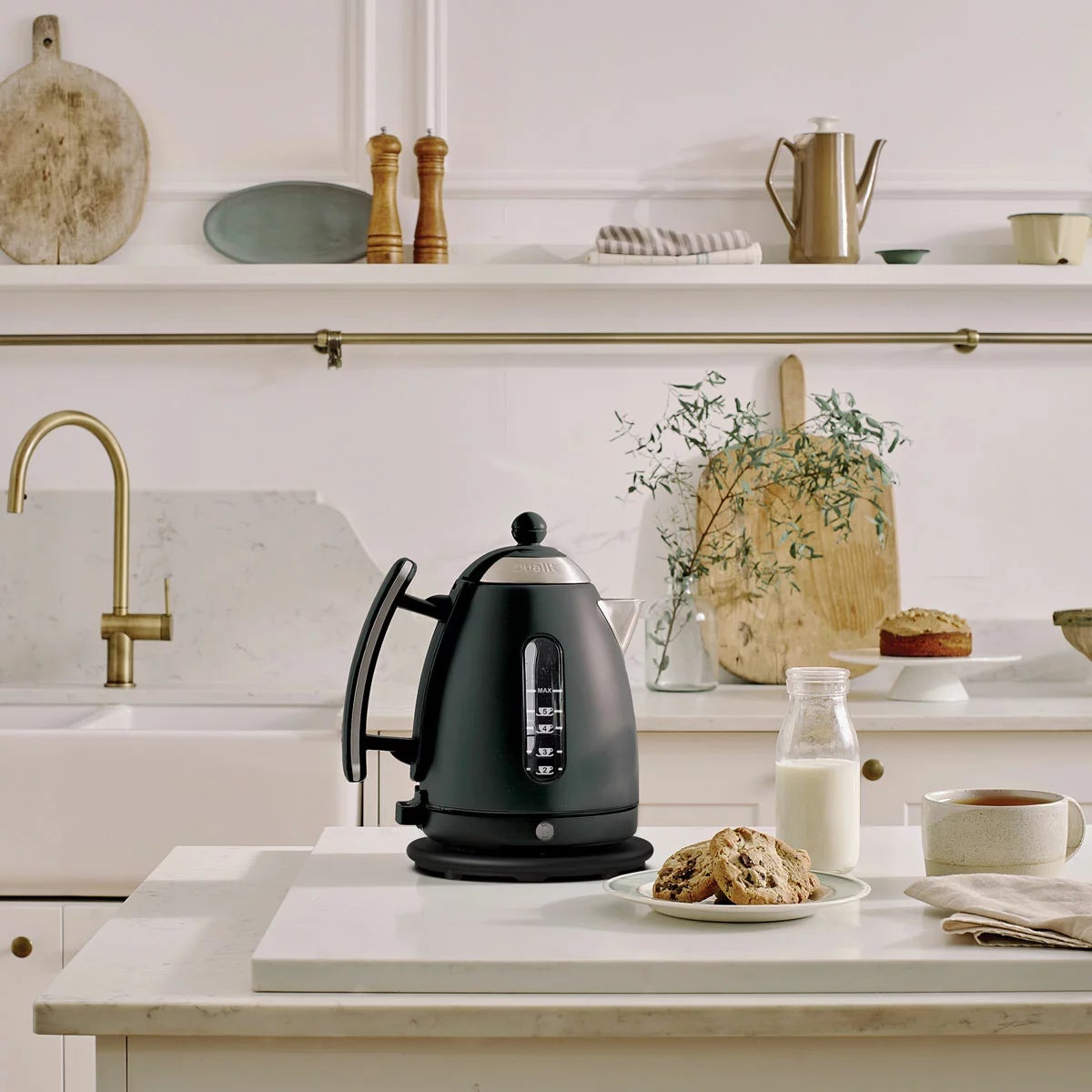 Dualit Lite Kettle & 4 Slot Toaster Bundle, Matt Black, view 6